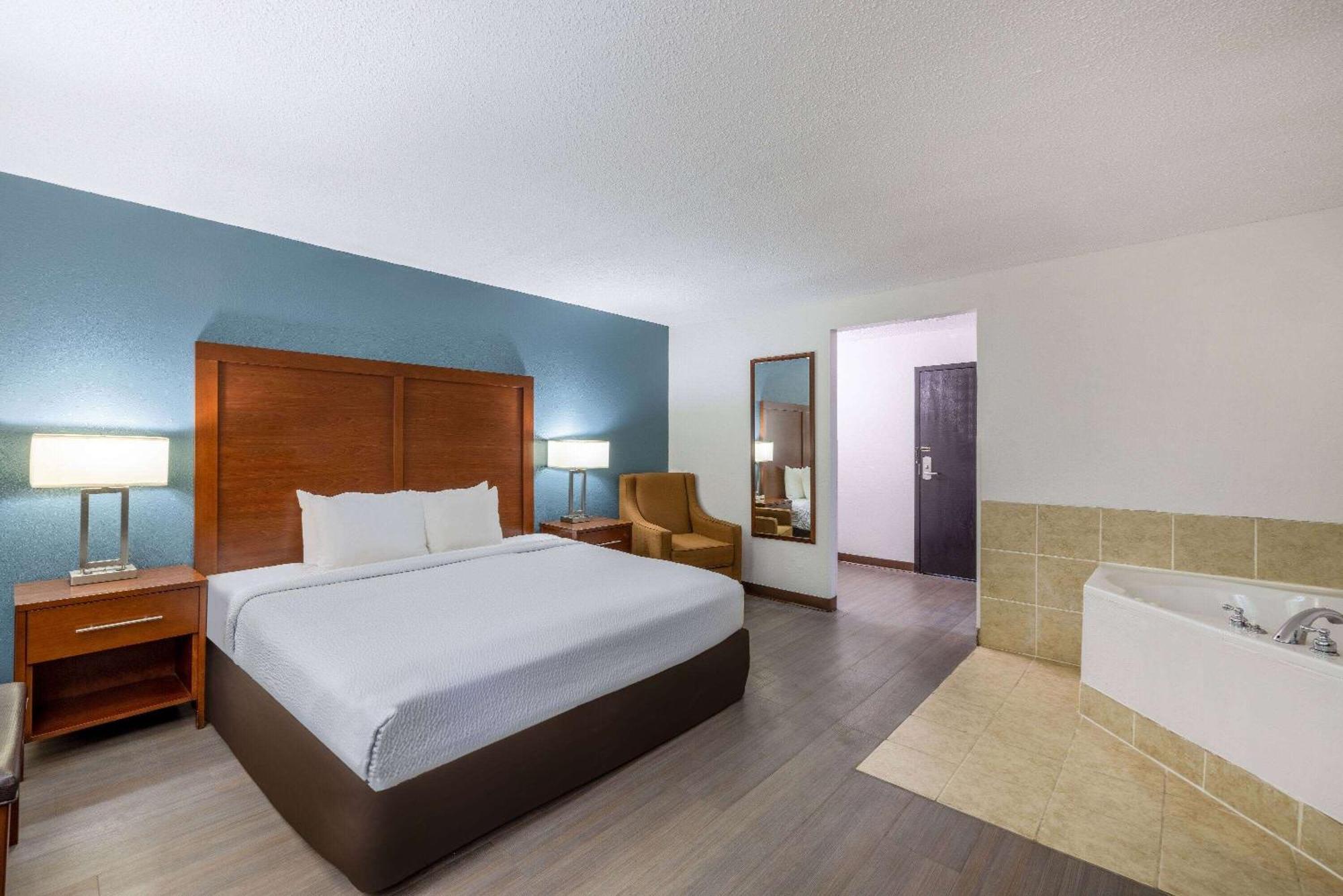 Travelodge By Wyndham ブルックリン・センター エクステリア 写真