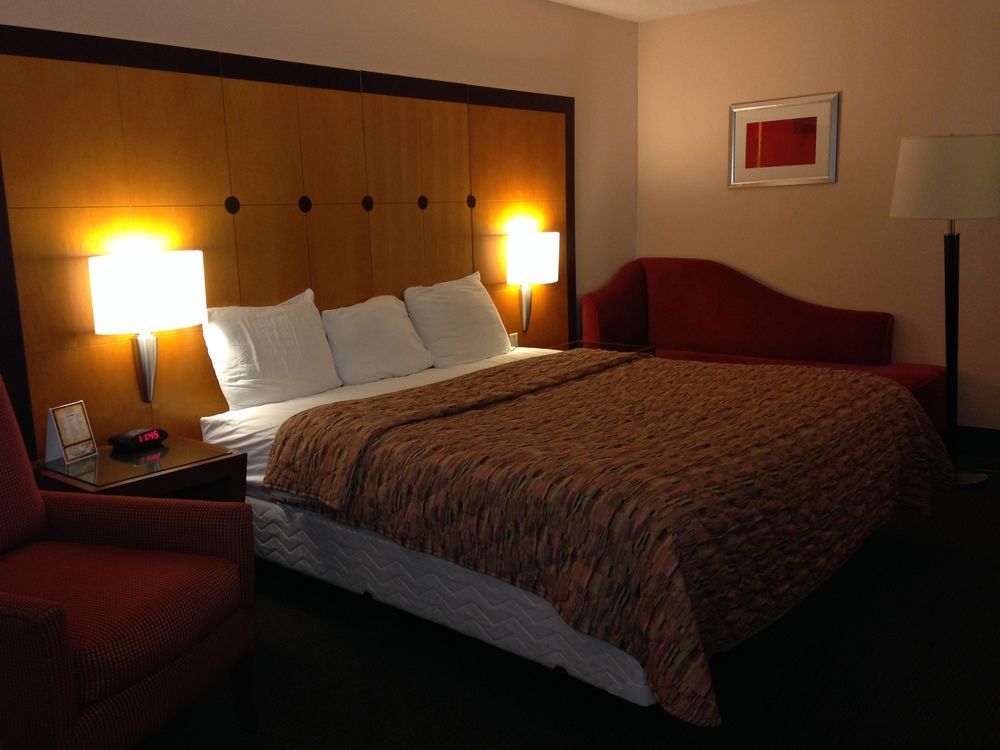 Travelodge By Wyndham ブルックリン・センター エクステリア 写真